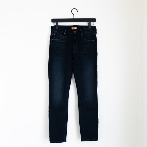 SOLD-Mother Denim Looker Crop Skinny Jeans in Coffee, Tea, or Me Size 26 - Picture 4 of 15